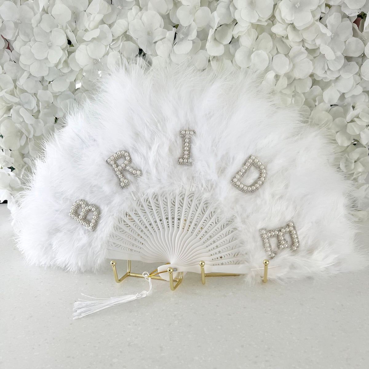 Extra Large White Feather Bride Fan