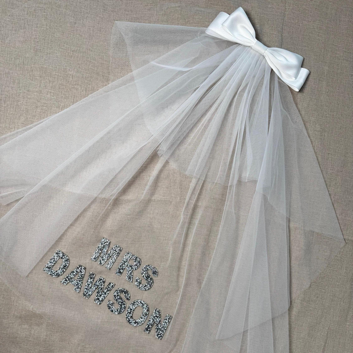 Personalised Bridal Bow Veil | Custom Glitter Name, Hen Party Sparkle Veil | Bride To Be Veil